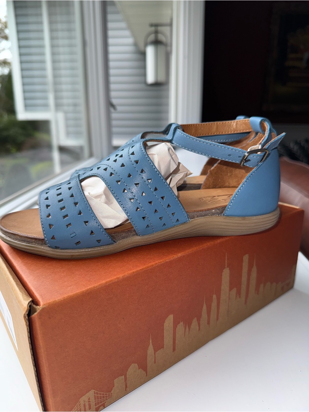 Miz Mooz Corvo Blue Perforated Leather Ankle-Strap Sandals EU 38 US 7.5-8 NIB - Picture 3 of 8